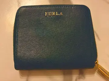 FURLA 2단 접이식 지갑 그린