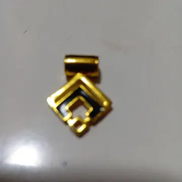 코란토테 스타일, 탑만