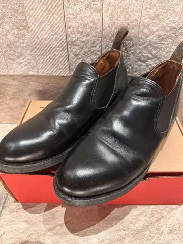 레드윙 포스트맨 로메오 28.5cm 10 1/2 D 블랙