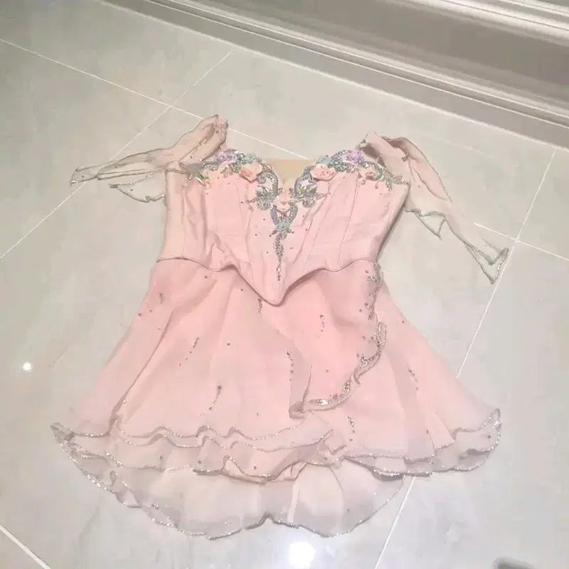 발레작품의상 탈리스만