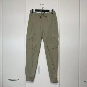 H&M 에이치앤엠 카고 스트레치 나일론 팬츠 조거 팬츠
