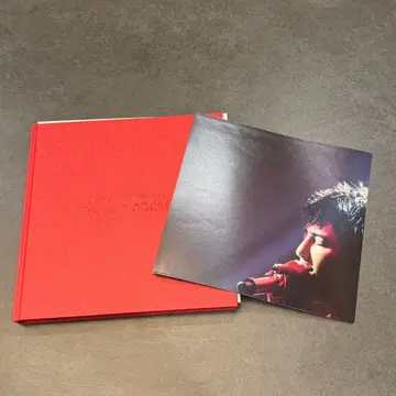 G-DRAGON 2017 WORLD TOUR Act III : Motte