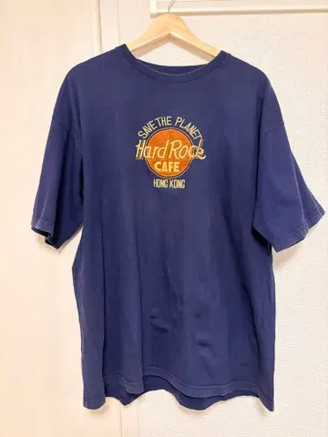 하드 록 CAFE 자수 로고 반팔 T셔츠
