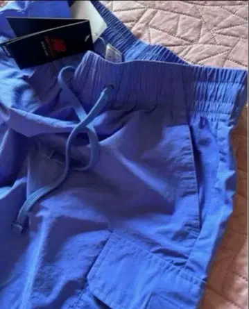 뉴발란스 파랑 숏팬츠