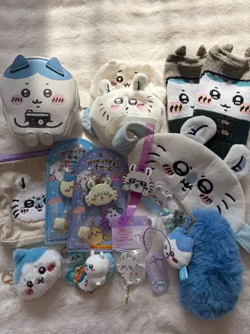 치이카와 하치와레 모몽가 캐릭터 굿즈 세트