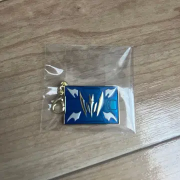 가면라이더 류우키 카드 데크 메탈 참 컬렉션 나이트 서바이브