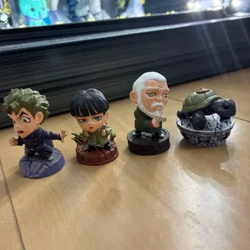 죠죠의 기묘한 모험 제5부 캐릭터 히어로즈 시크릿 유년기 죠르노 등
