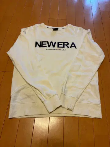 NEW ERA 뉴에라 맨투맨 트레이닝복 화이트