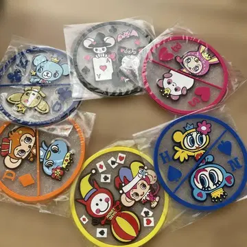 나루미야 캐릭터즈 컴플리트