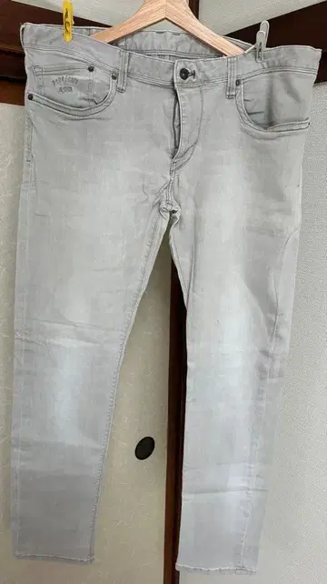 Pepe Jeans 라이트 그레이 데님 팬츠
