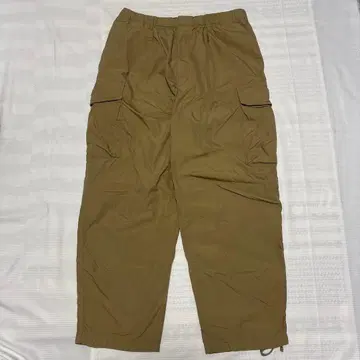 유니클로 U UNIQLOU 와이드 핏 파라슈트 카고 팬츠 베이지 L