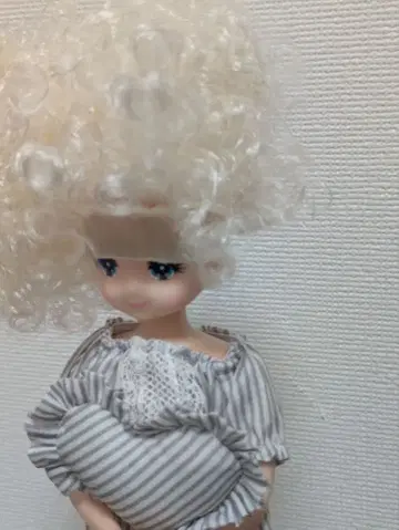 리카짱 인형 본체 금발 컬 치에미짱 아웃핏 없음
