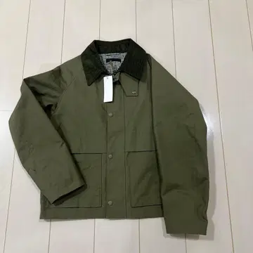 유니클로 유틸리티 숏 블루종 56 올리브 S 사이즈