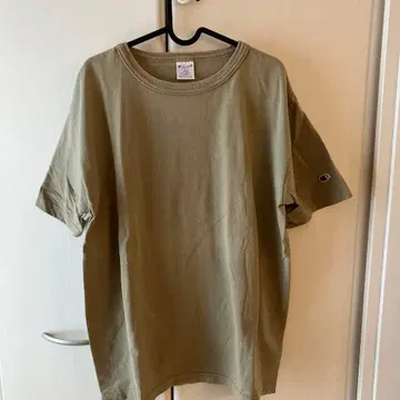 챔피온 L T셔츠 카키