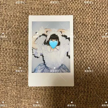 iLiFE! 니지바 미니 폴라로이드 수국 6월 iLiVE! 의상