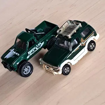 토미카 미쓰비시 파제로 TOYOTA 하이럭스 4WD.