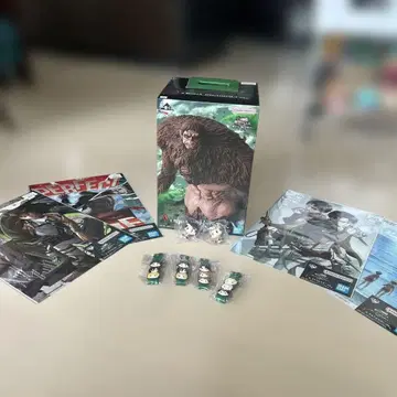 진격의 거인 A상 짐승의 거인 덤 포함