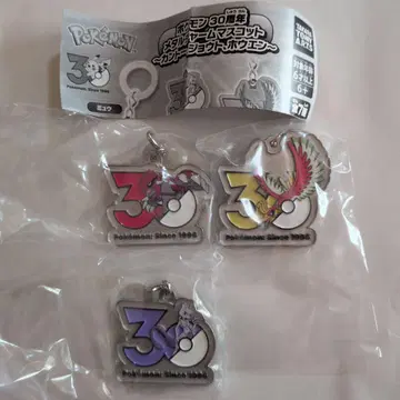 포켓몬 30주년 메탈 참 마스코트 뮤우츠 그란돈 칠색조