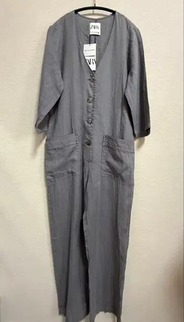 완판 미사용 새상품 ZARA LILLIAN JUMPSUIT 점프수트