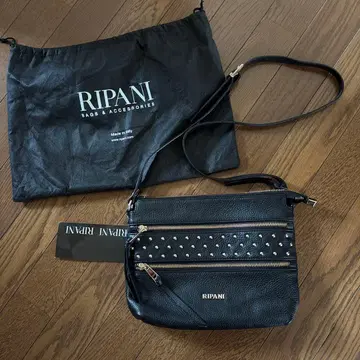 Ripani 시보 가죽 숄더백 리퍼니 블랙 스터드 장식 새상품급