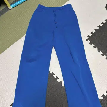 ZARA 블루 스웨트 팬츠