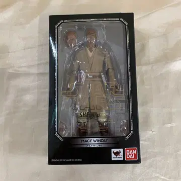 S.H.Figuarts 메이스 윈두 [ 스타 워즈 에피소드 2 ]