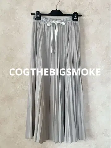 COGTHEBIGSMOKE 플리츠 스커트 그레이