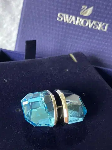 SWAROVSKI 스와로브스키 루센트 [ 한쪽용 ] 크리스탈 귀찌