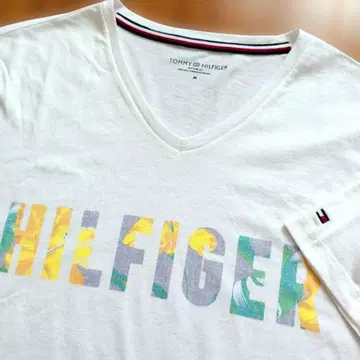 TOMMY HILFIGER V넥 T셔츠 화이트