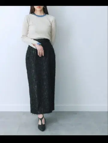 HEYUMM 자카드 프린지 스커트 블랙
