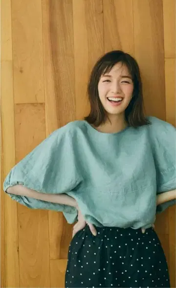 어반 리서치 린넨 벌룬 슬리브 블라우스 민트 블루