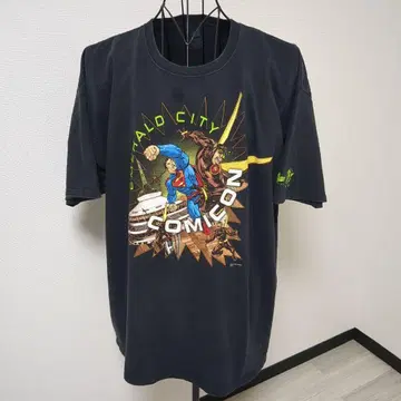 Hanes 에메랄드 시티 코믹콘 한정판 티셔츠 슈퍼맨 2XL