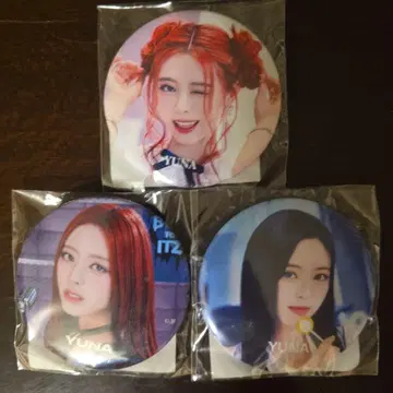 ITZY 유나 캔뱃지 세트