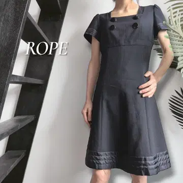 [택 포함 새상품] ROPE 스퀘어넥 더블 버튼 A라인 원피스