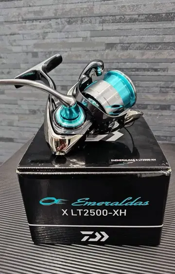 다이와 에메랄다스 X LT2500-XH
