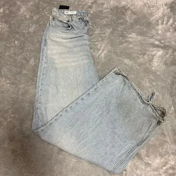 ZARA 라이트 블루 와이드 레그 데님 팬츠