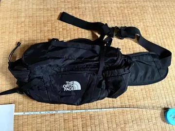 THE NORTH FACE 힙색 블랙