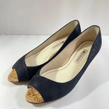컨디션 최상 DIANA 다이애나 웨지솔 오픈토 22cm 블랙