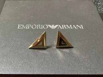 EMPORIO ARMANI 트라이앵글 귀걸이