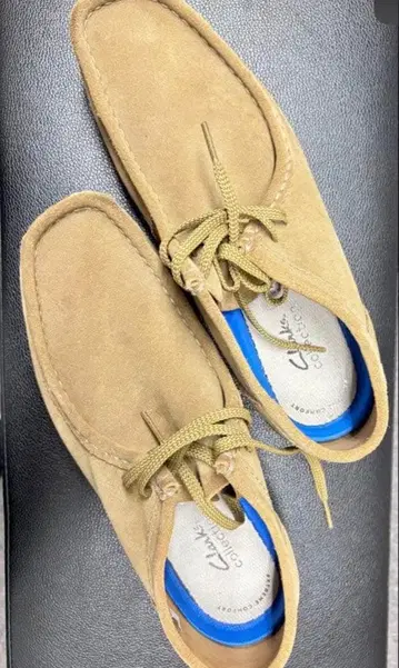 Clarks Collection 왈라비 스웨이드 베이지