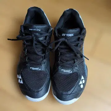 YONEX 테니스화