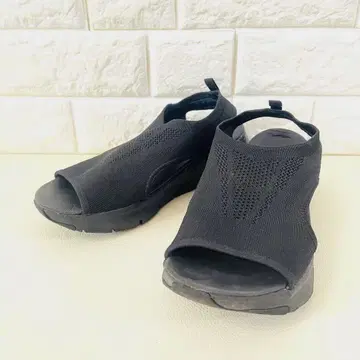 스케쳐스 23cm 블랙 니트 샌들 경량 스포츠 샌들
