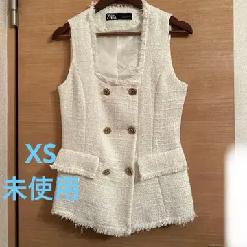 Zara 트위드 화이트 베스트 XS 골드버튼
