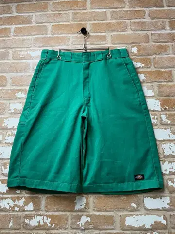 Dickies 디키즈 하프 팬츠 워크 팬더 그린 원 포인트 구제 의류
