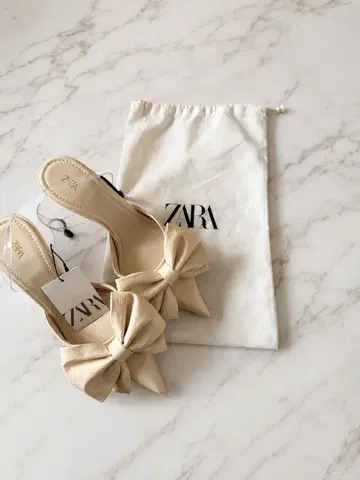 새상품 완판템 ZARA 리본 포함 하이힐 슬링백 슈즈 뮬