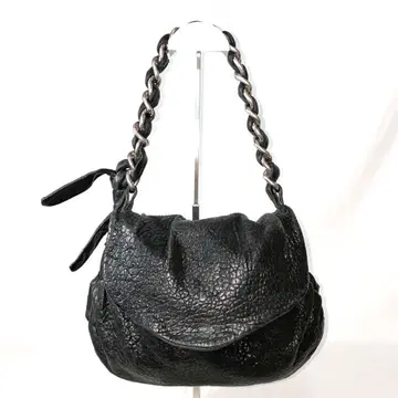 ZARA 체인 숄더백 주름 가죽 느낌 블랙 레더
