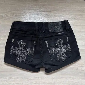 Miss Me 블랙 숏팬츠 25인치