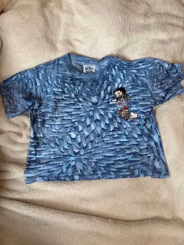 Betty Boop 반팔 티셔츠 블루 올 패턴