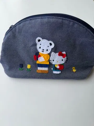 familiar Hello Kitty 파우치 미사용 새상품