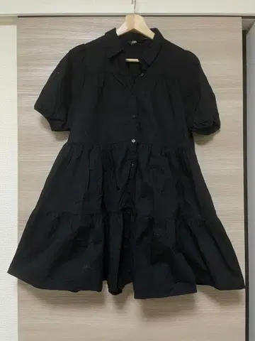 ZARA 티어드 반팔 셔츠 블랙 M 사이즈